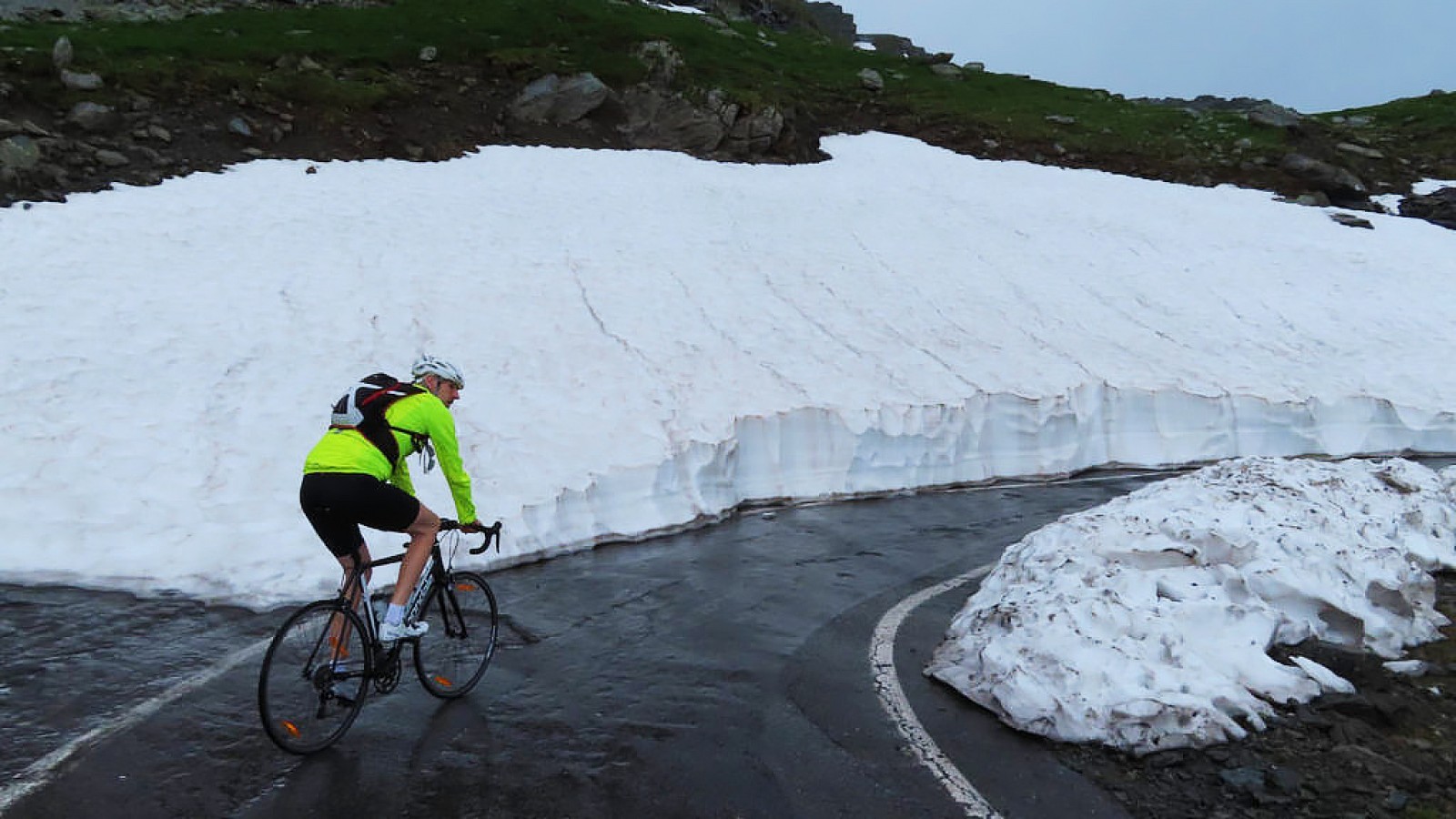 The most beautiful roads in Europe Transfagarasan & Transalpina