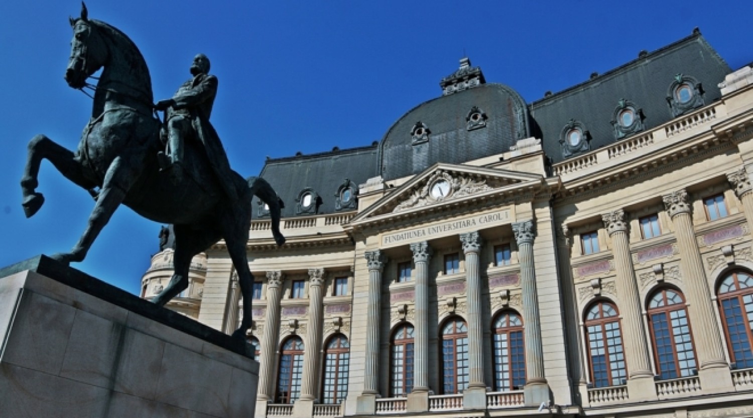 Bucharest Sights and Bites