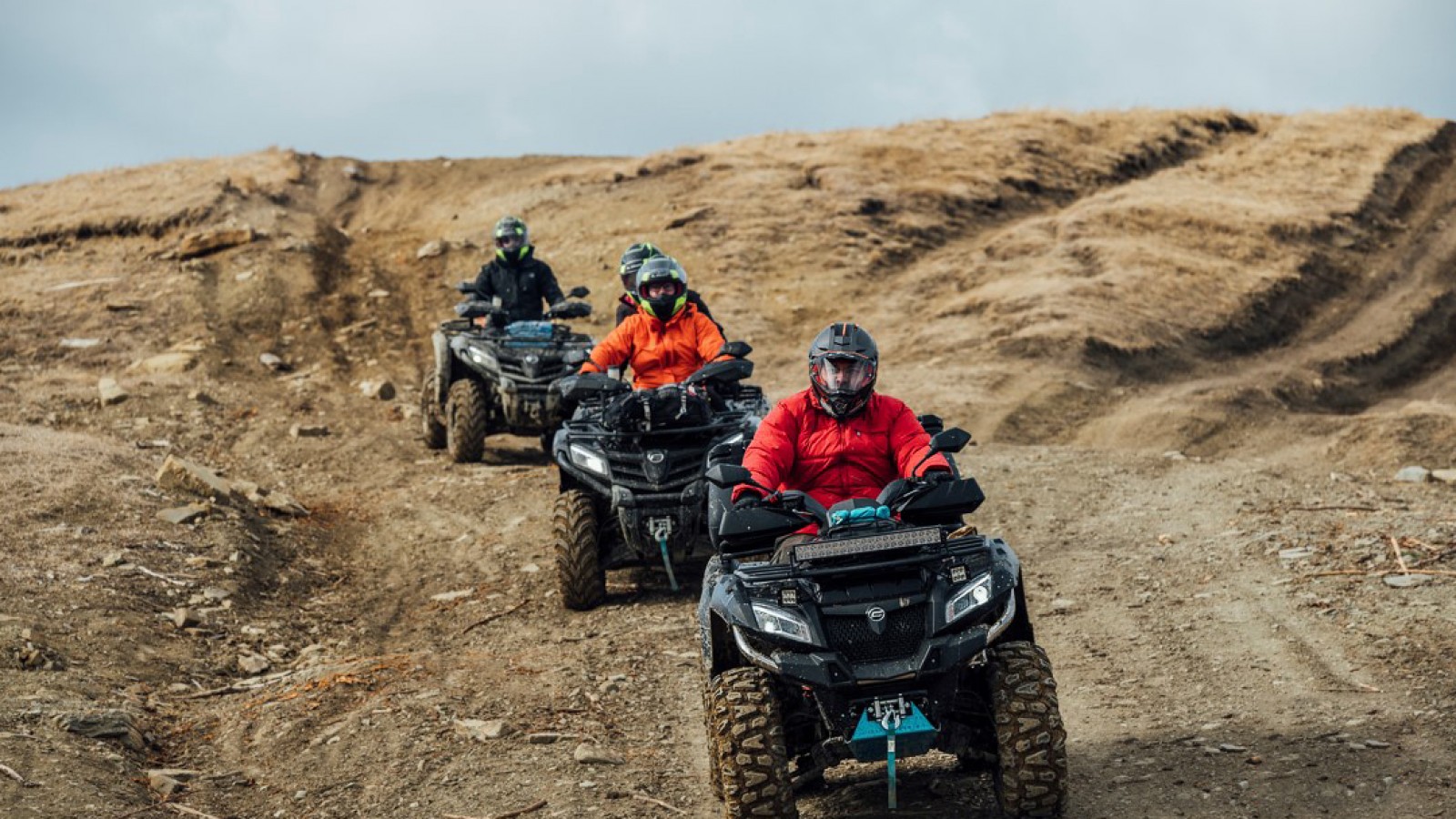 Adrenalină și distracție ATV-Off road. Experiență unică pe patru roți.